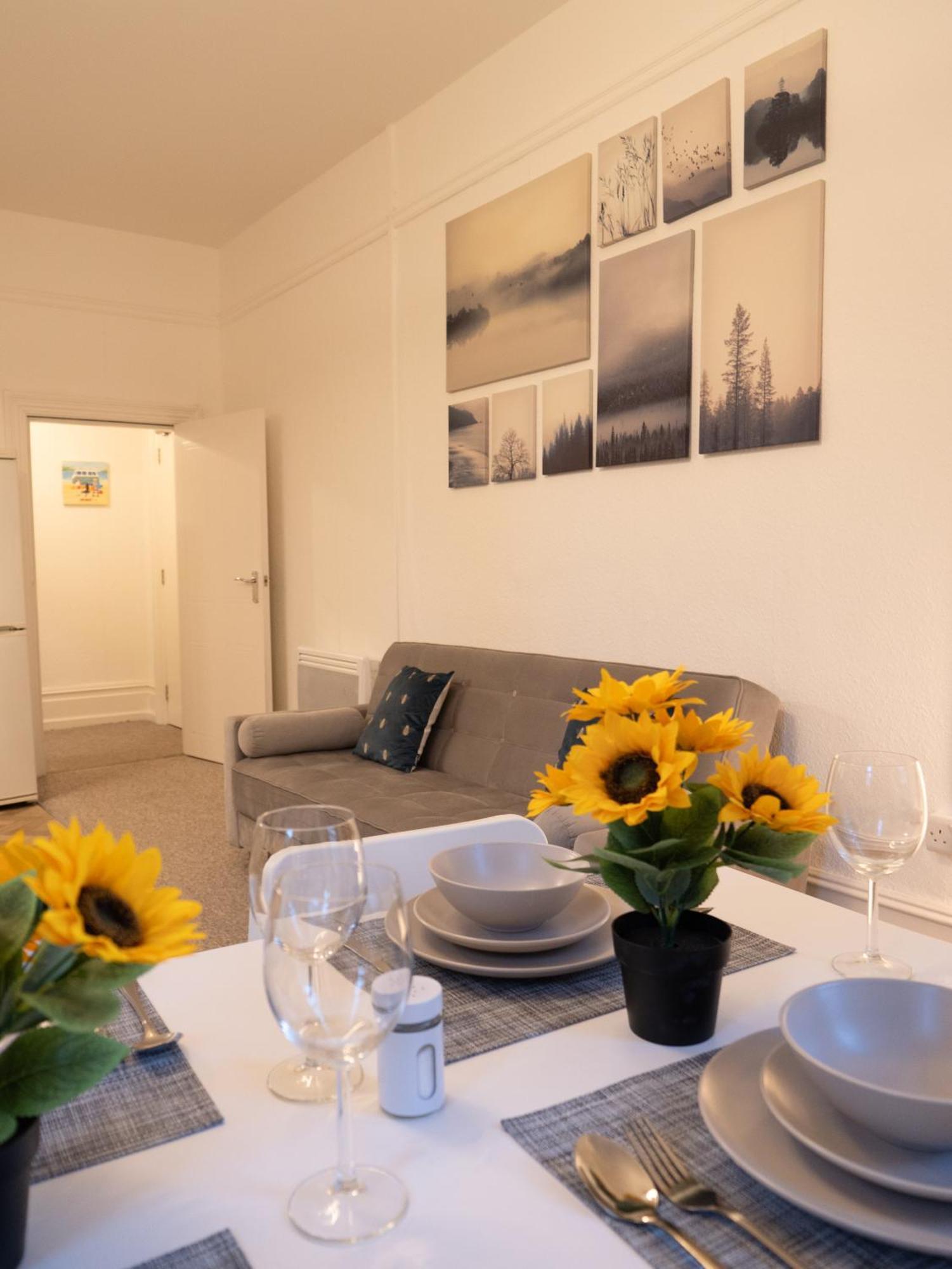 Luxury,Location And Convenience Bournemouth Exterior foto